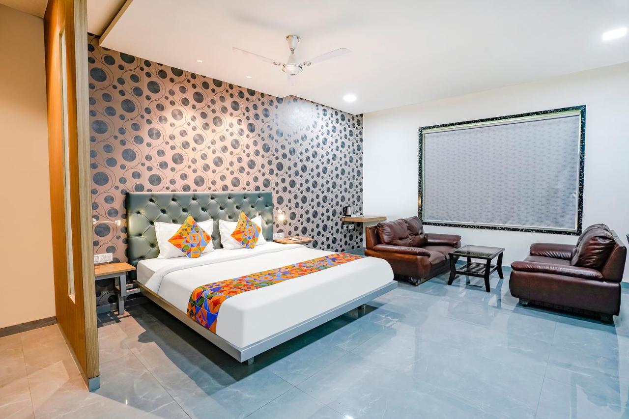 Fabhotel Arc Palace Bhiwandi Exterior photo